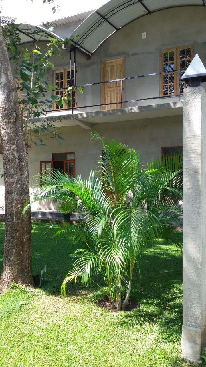 Afenta Motel- Mihintale Exterior photo